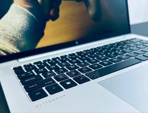 New Laptop HP EliteBook 840 10 16GB Intel Core I7 SSD 1T