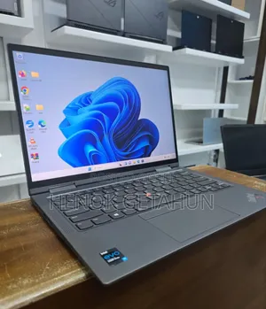 Photo - New Laptop Lenovo ThinkPad X1 Carbon 32GB Intel Core I7 SSD 512GB