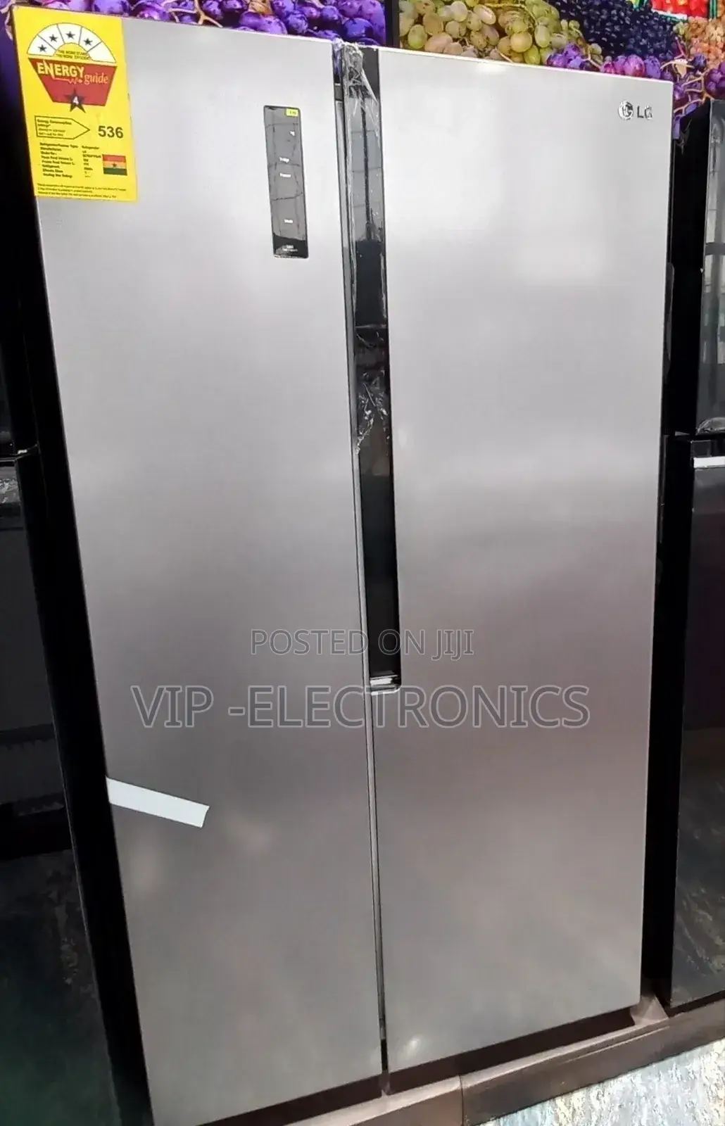 Lg Refrigerator 600 Side by Side