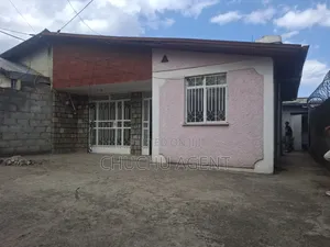 Photo - 4bdrm House in Bole for sale
