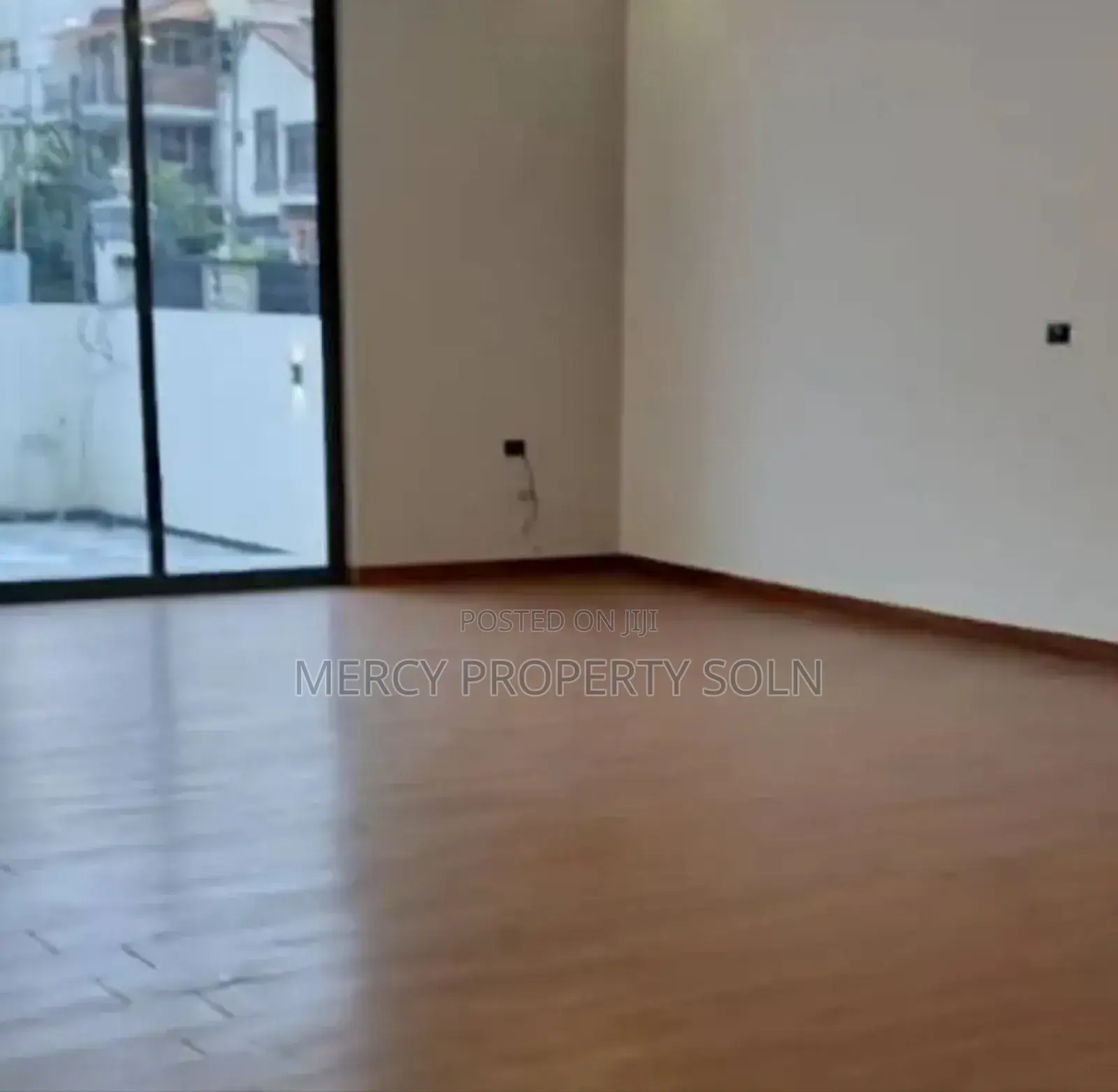 Warehouse For Rent In Aa