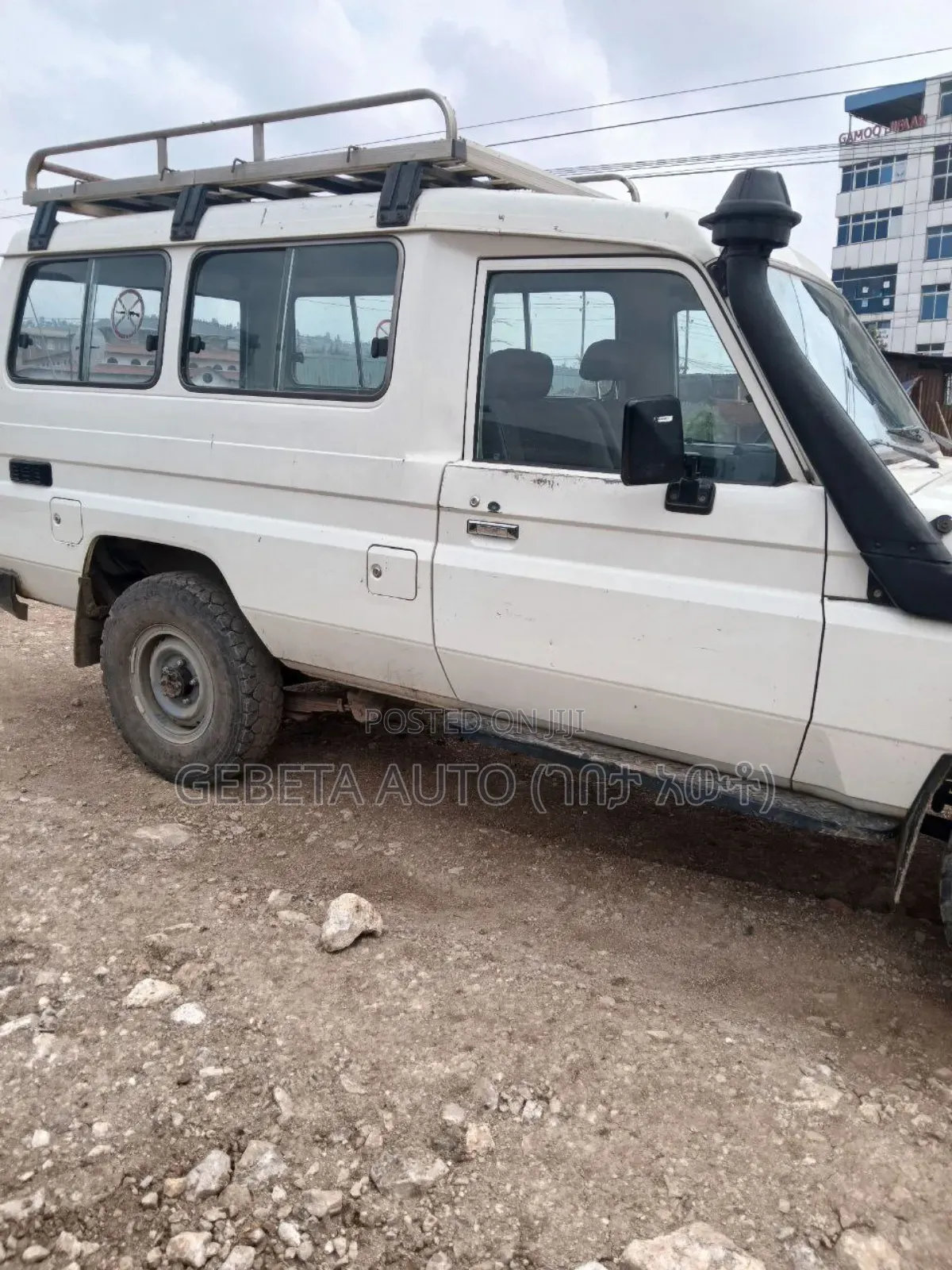 Toyota Land Cruiser 2006 White
