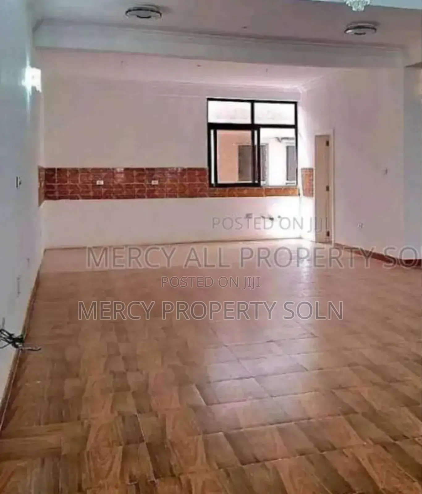 8bdrm House in Bole for sale