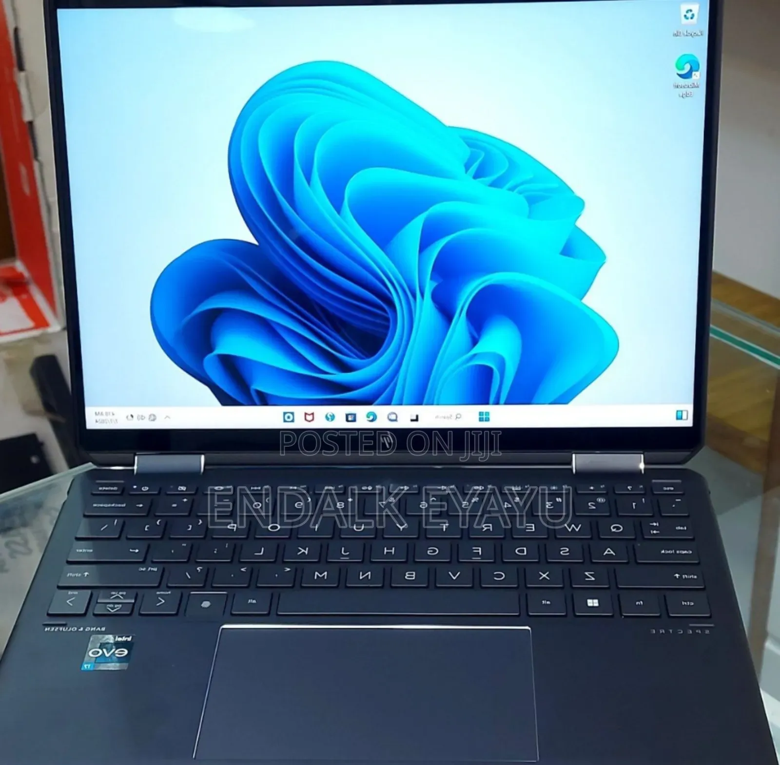 New Laptop HP Spectre 16GB Intel Core I7 SSD 1T