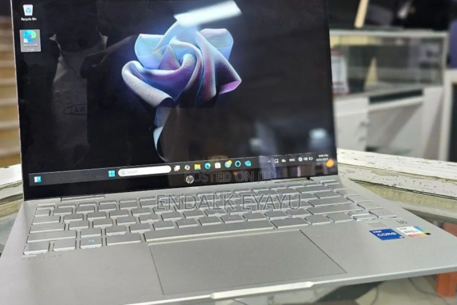 New Laptop HP 8GB Intel Core I5 SSD 256GB