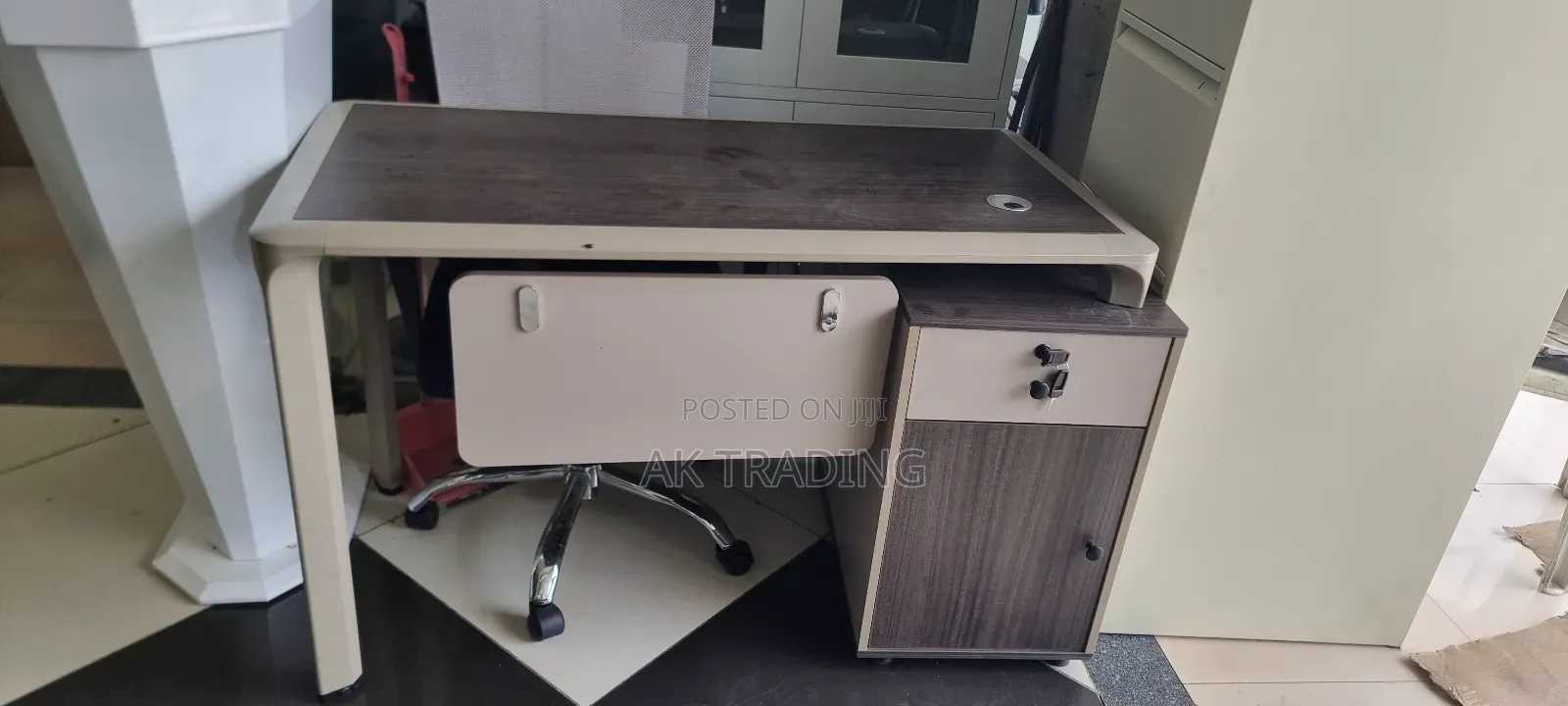 Modern Office Table Full Imported