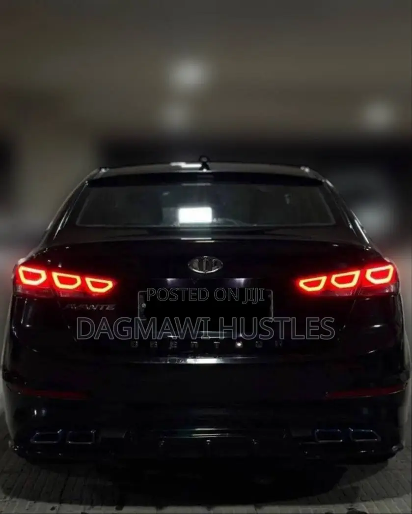 Hyundai Avante 2017 Black