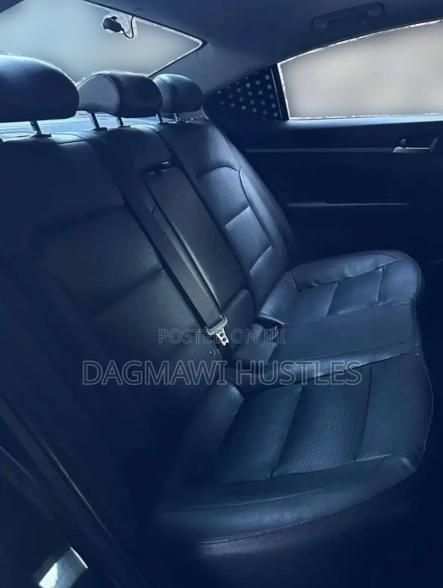 Hyundai Avante 2017 Black