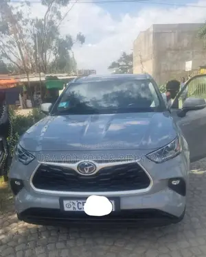 Photo - New Toyota Highlander Hybrid 2023 Beige