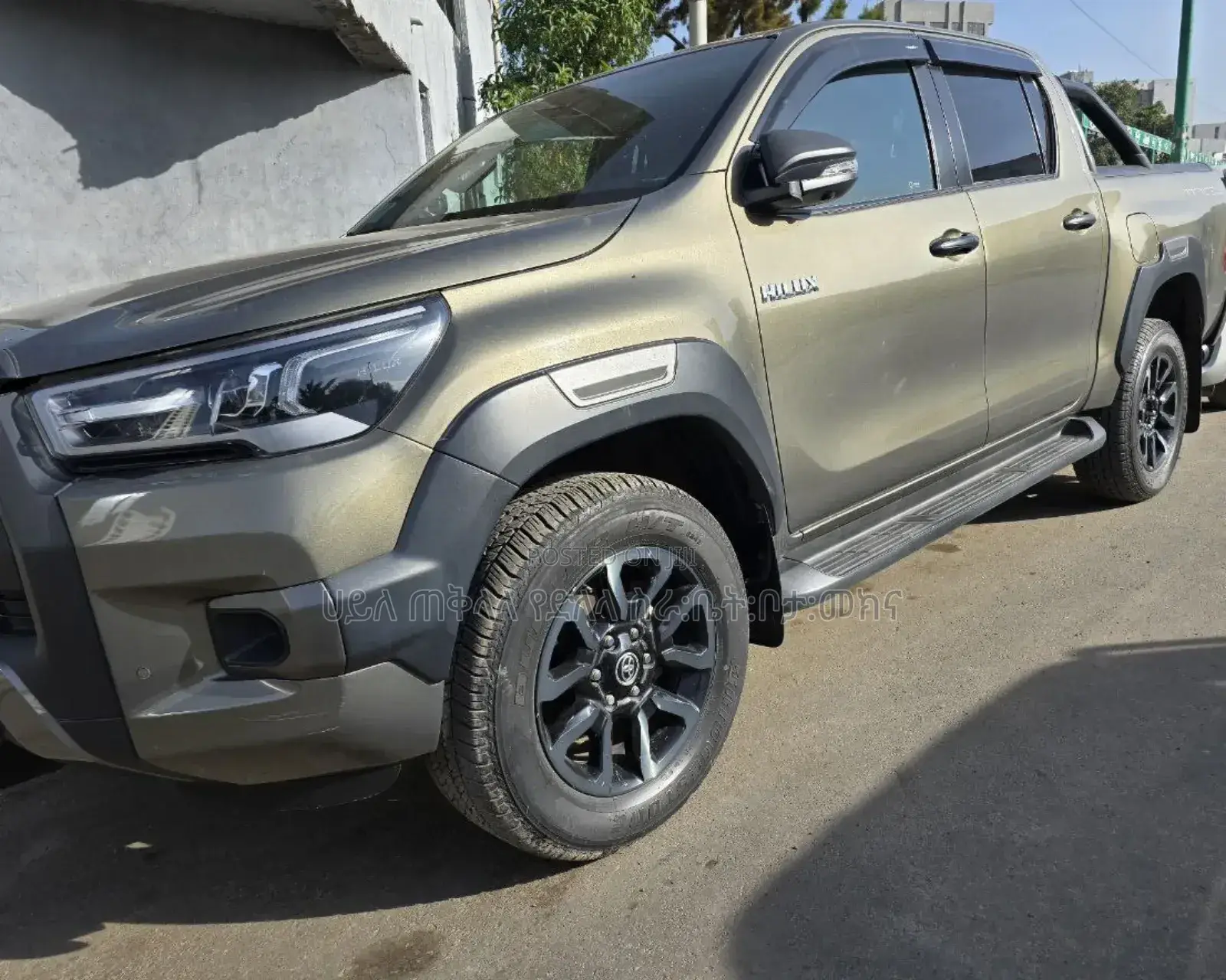 New Toyota Hilux 2023 Green