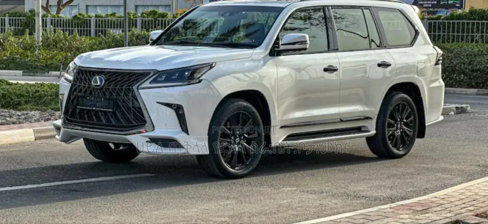 Lexus LX 2021 White