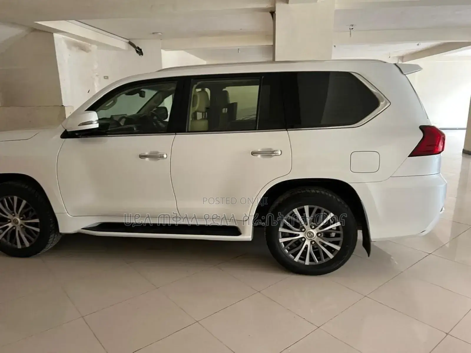 Lexus LX 2021 White