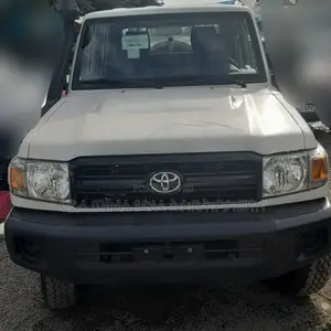 Photo - New Toyota Land Cruiser 2023 White