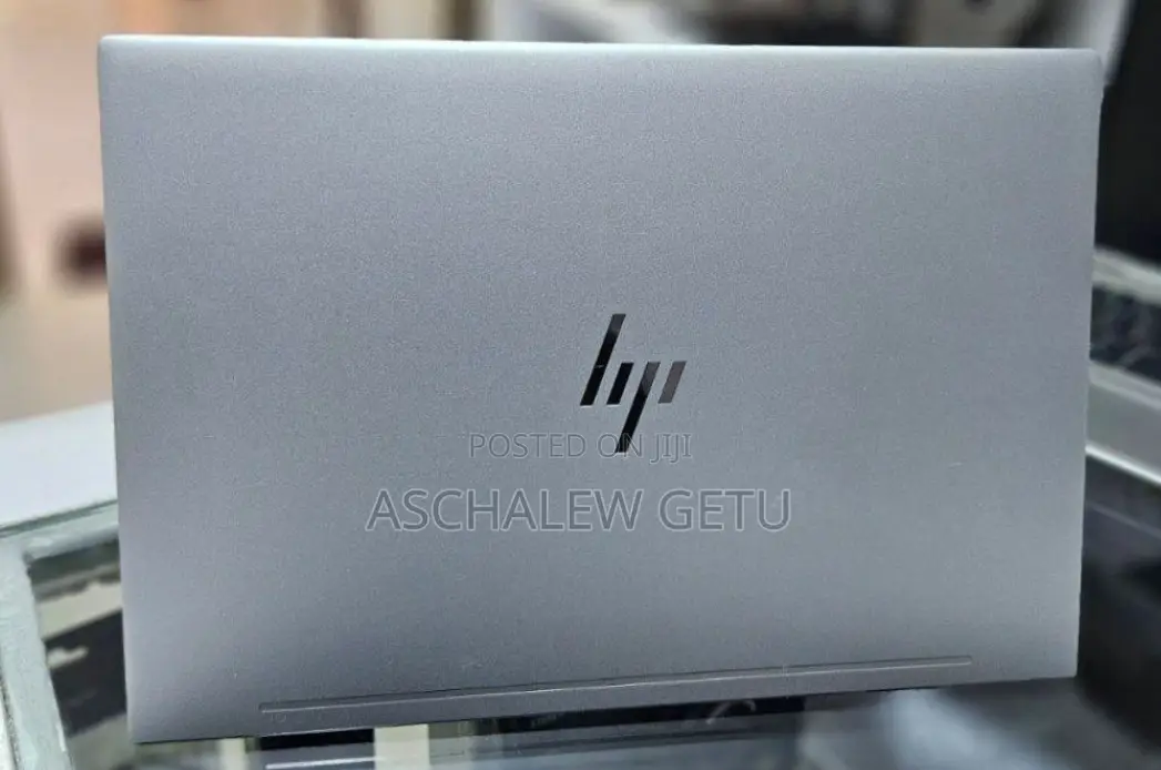 New Laptop HP Envy X360 8GB Intel Core I5 SSD 256GB