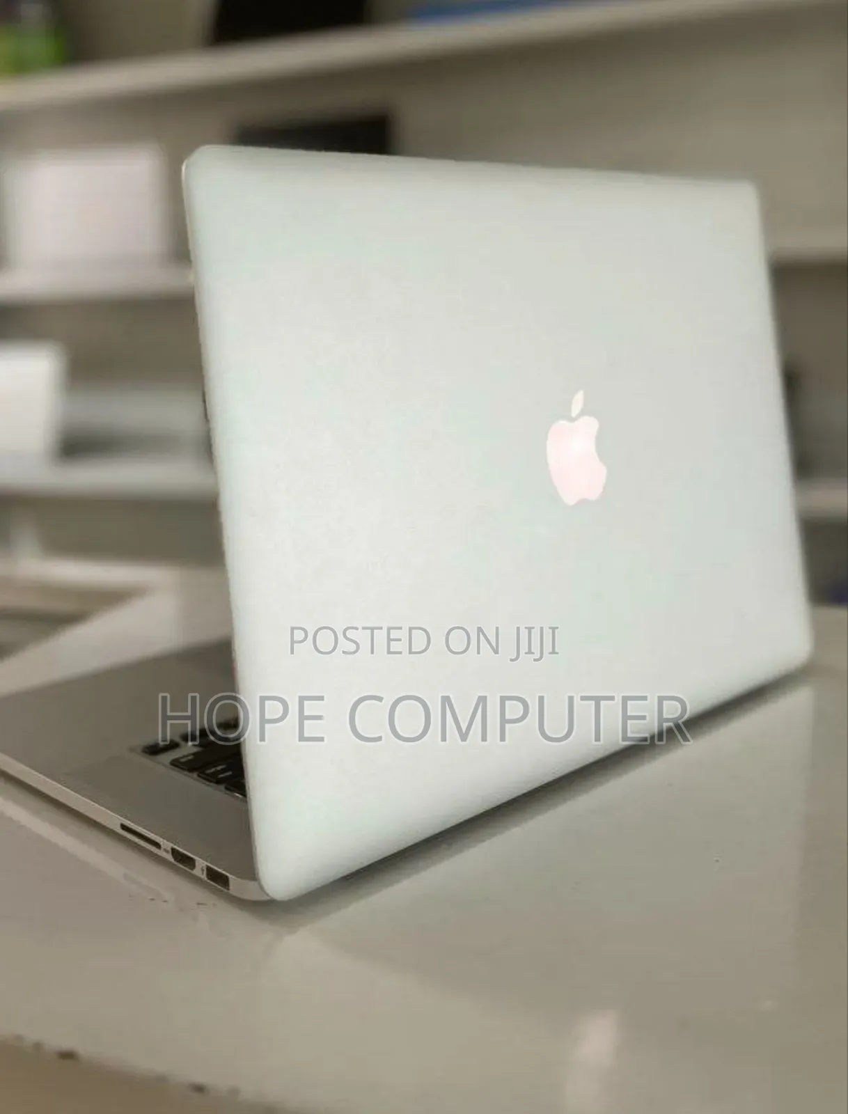 New Laptop Apple MacBook Pro 2015 16GB Intel Core I7 SSD 256GB