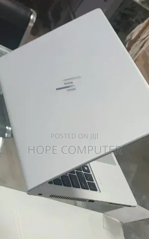 Photo - New Laptop HP EliteBook 840 G5 16GB Intel Core I7 SSD 512GB