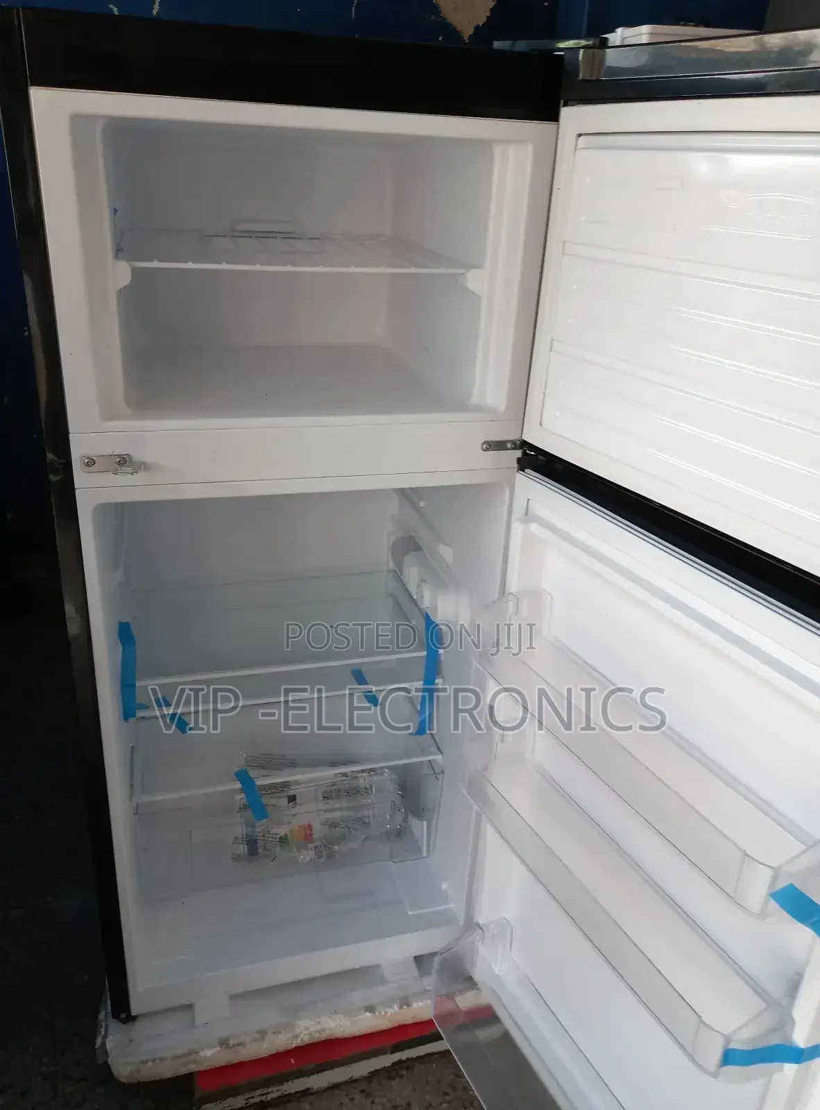 Eurolux Refrigerator 233