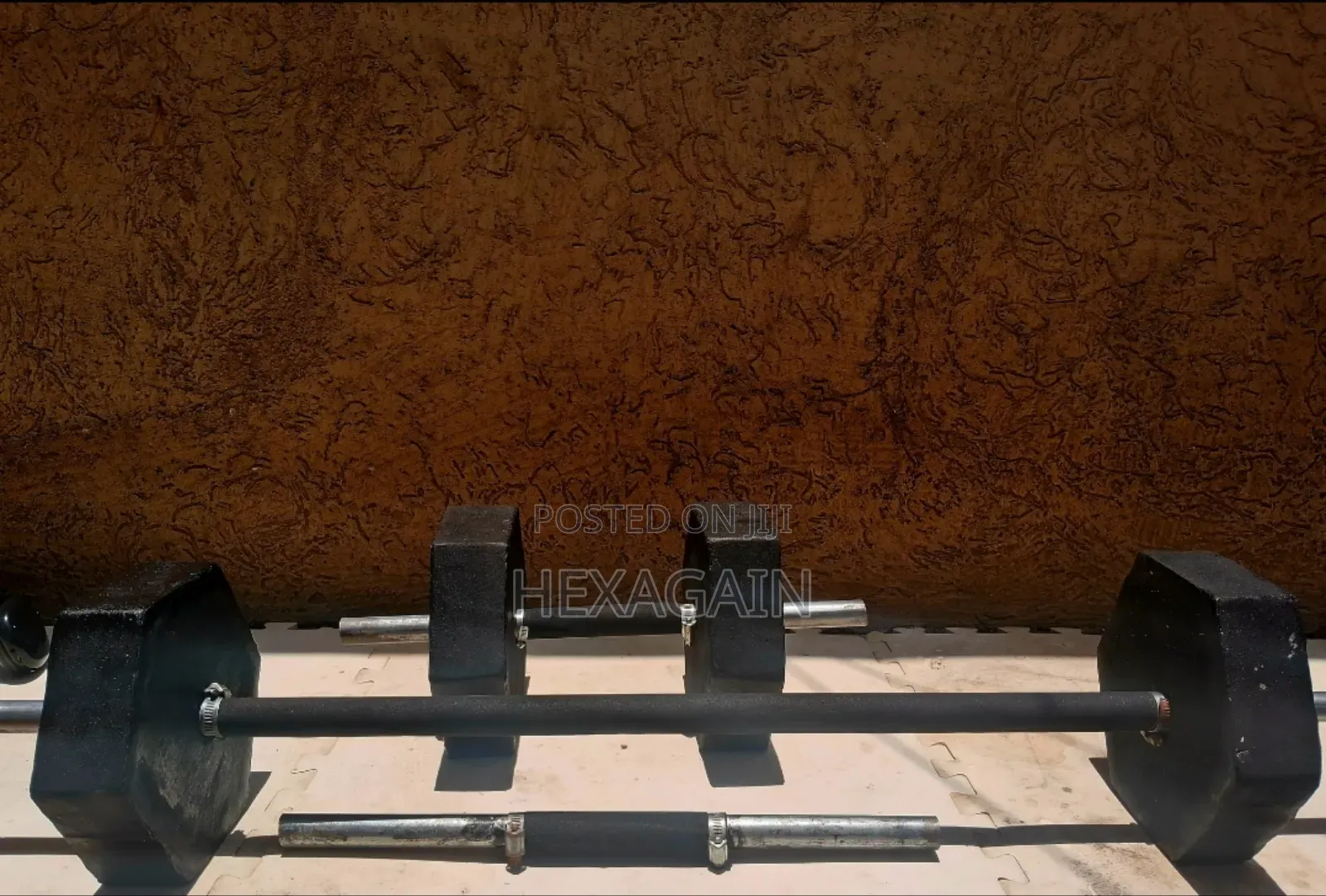 ለዳምቤልና ባርቤል የሚሆኑ ስድስት ጎን ያላቸው ባለ ጎማ ፕሌቶች