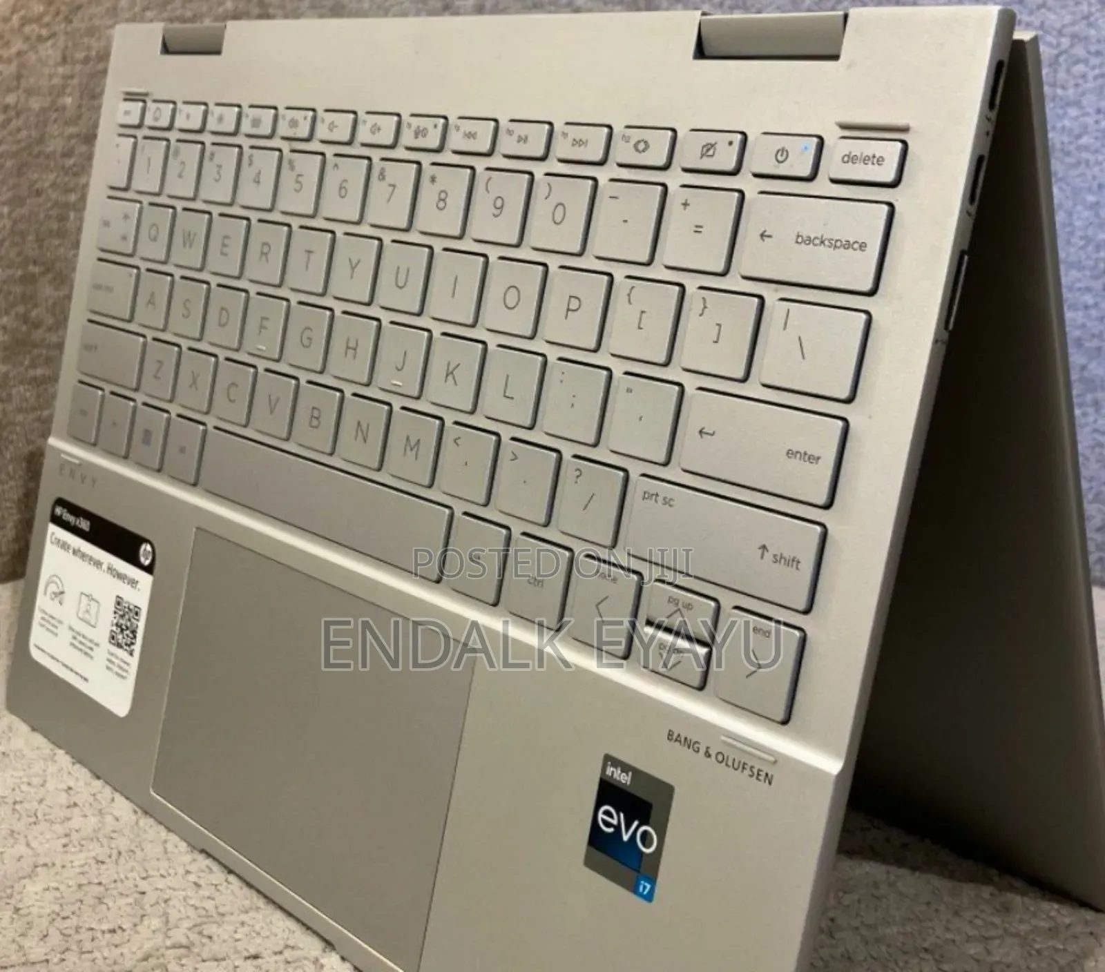 New Laptop HP Envy X360 8GB Intel Core I7 SSD 512GB