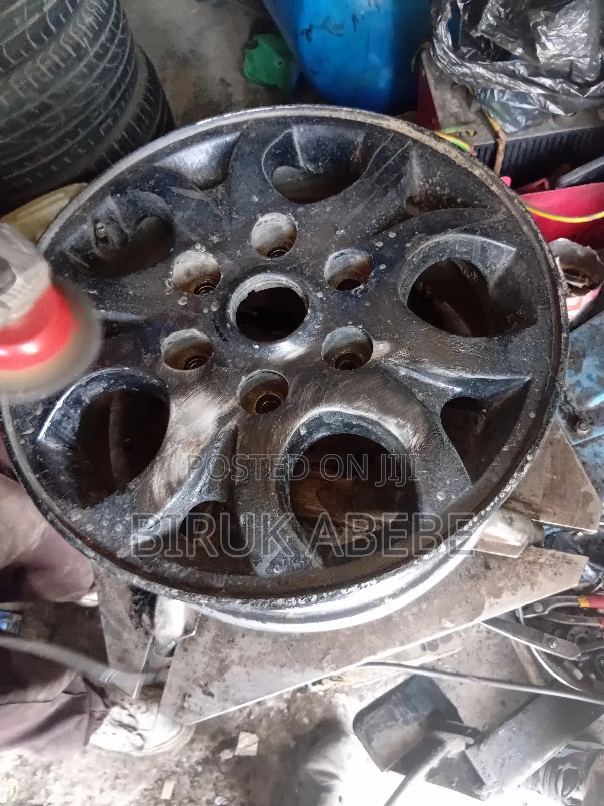 ማንኛውንም ቸርኬ ቀለም እንቀባለን