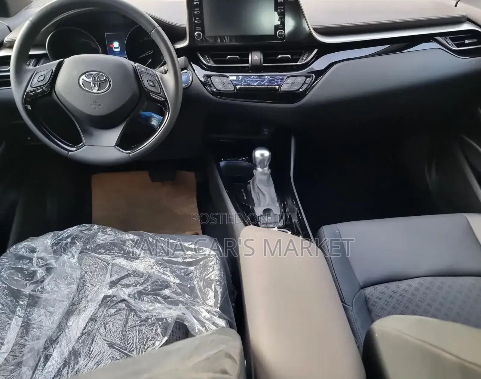 New Toyota C-HR 2024 White