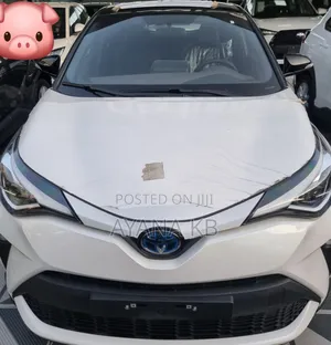Photo - New Toyota C-HR 2024 White