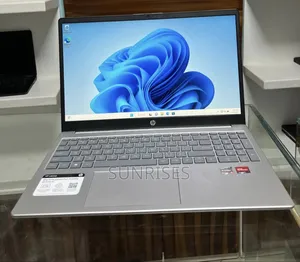 New Laptop HP Stream Notebook 8GB AMD Ryzen 5 SSD 512GB