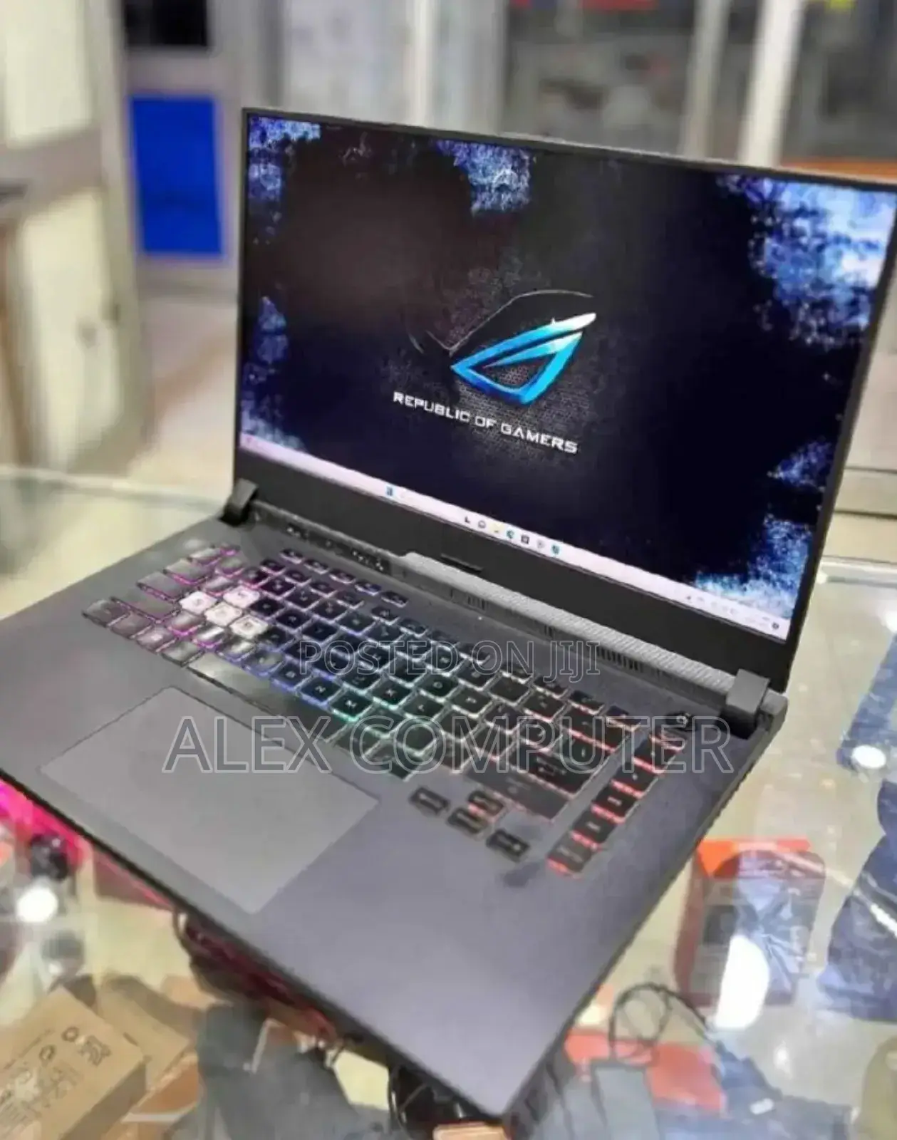 New Laptop Asus ROG Strix G15 16GB AMD Ryzen 9 SSD 1T