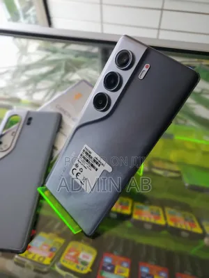 New Tecno Camon 40 Pro 256 GB