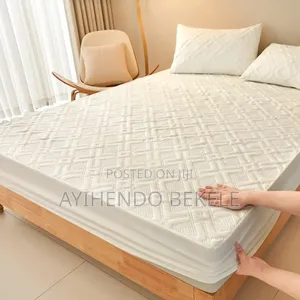 ዉሀ የማያስገ ባየፍራሽ ልብስ (Waterproof Matress Cover)