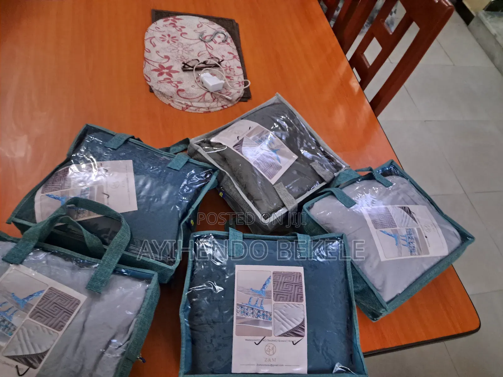 ዉሀ የማያስገ ባየፍራሽ ልብስ (Waterproof Matress Cover)