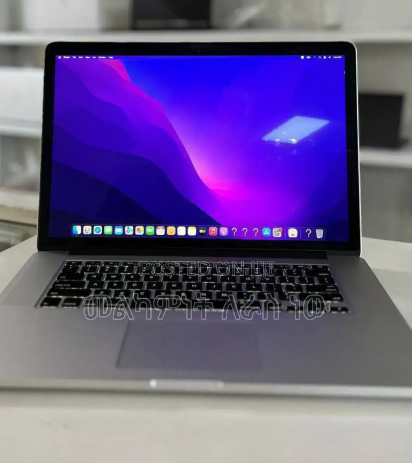 New Laptop Apple MacBook Pro 2015 16GB Intel Core I7 SSD 256GB