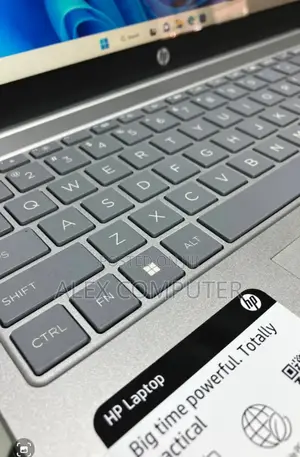 New Laptop HP Stream Notebook 8GB AMD Ryzen 5 SSD 512GB