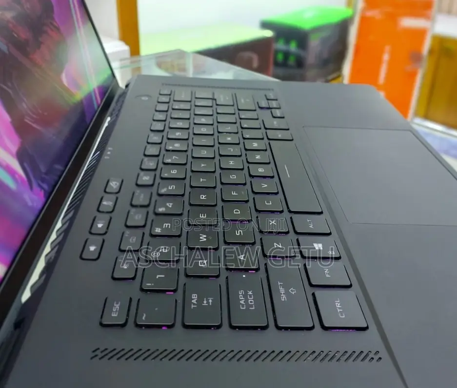 New Laptop Asus ROG Zephyrus G15 16GB AMD Ryzen 9 SSD 1T