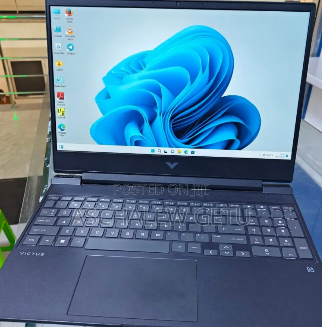 New Laptop HP Victus 15 16GB Intel Core I7 SSD 1T