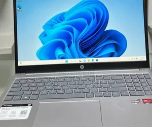 New Laptop HP Stream Notebook 8GB AMD Ryzen 5 SSD 512GB