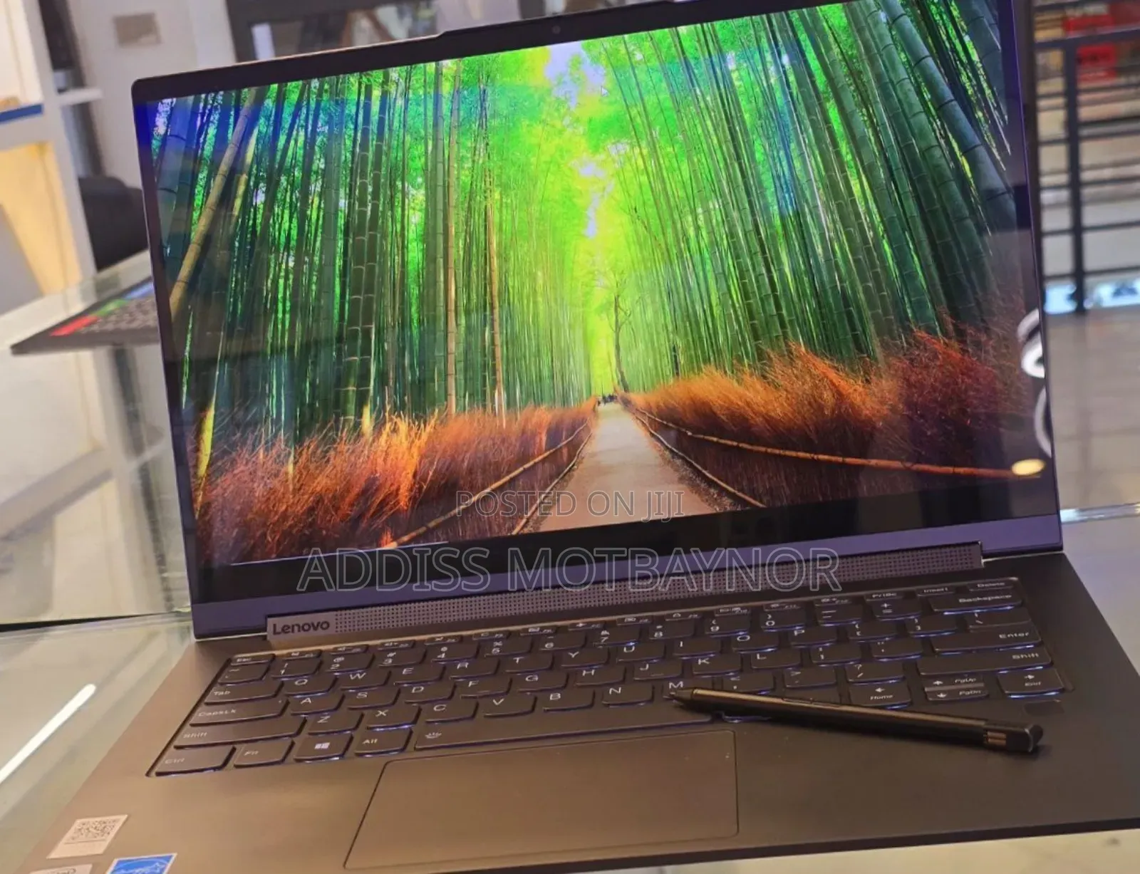 New Laptop Lenovo Yoga 7i 16GB Intel Core I7 SSD 512GB