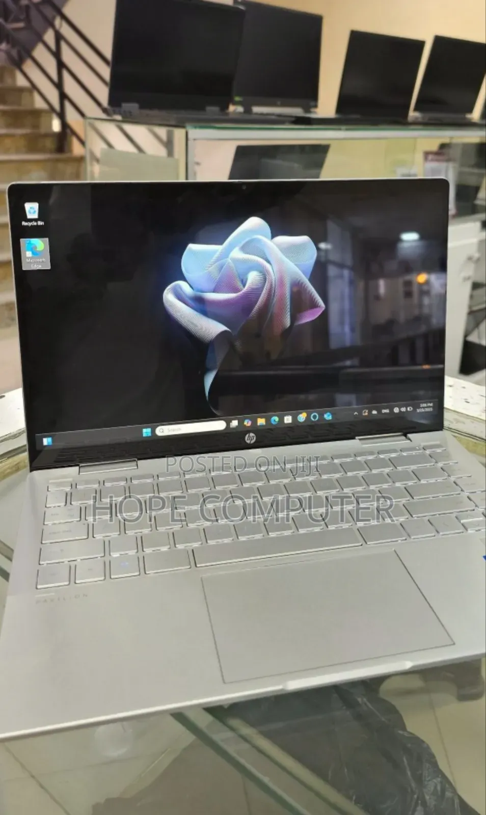 New Laptop HP Pavilion 15 8GB Intel Core I5 SSD 512GB