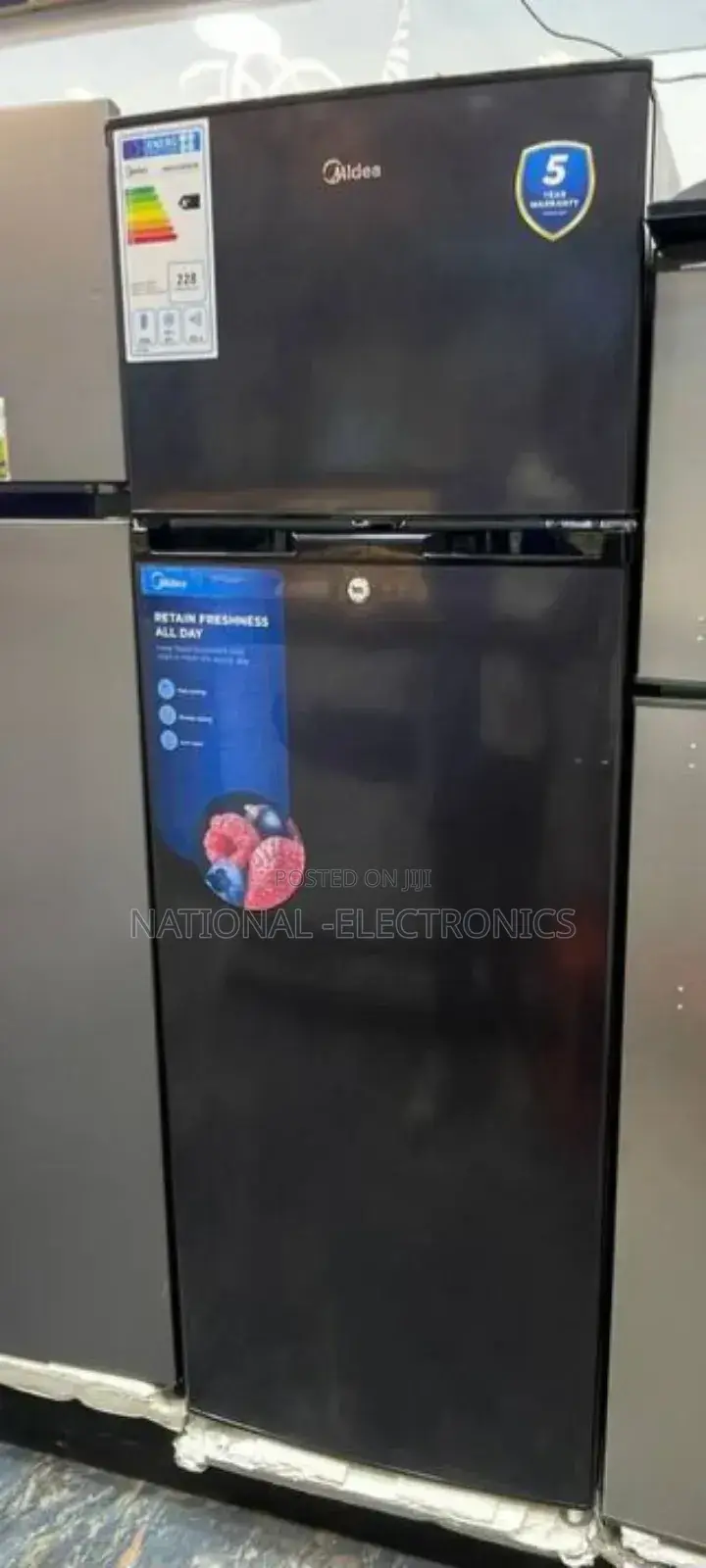 Midea Refrigerator 294