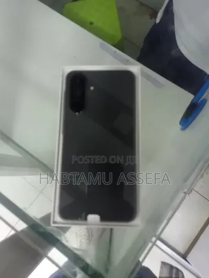 Photo - New Samsung Galaxy A56 256 GB Black