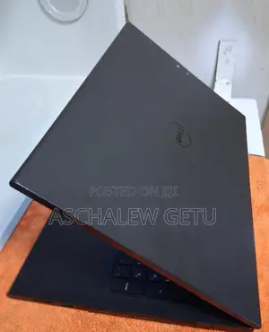 New Laptop Dell Inspiron 15 4GB Intel Core I5 SSD 500GB