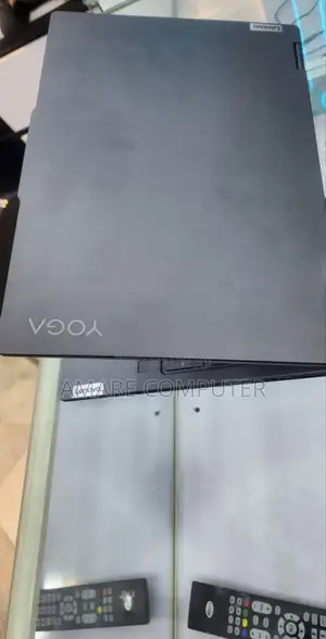 New Laptop Lenovo Yoga 7i 16GB Intel Core Ultra 7 SSD 1T