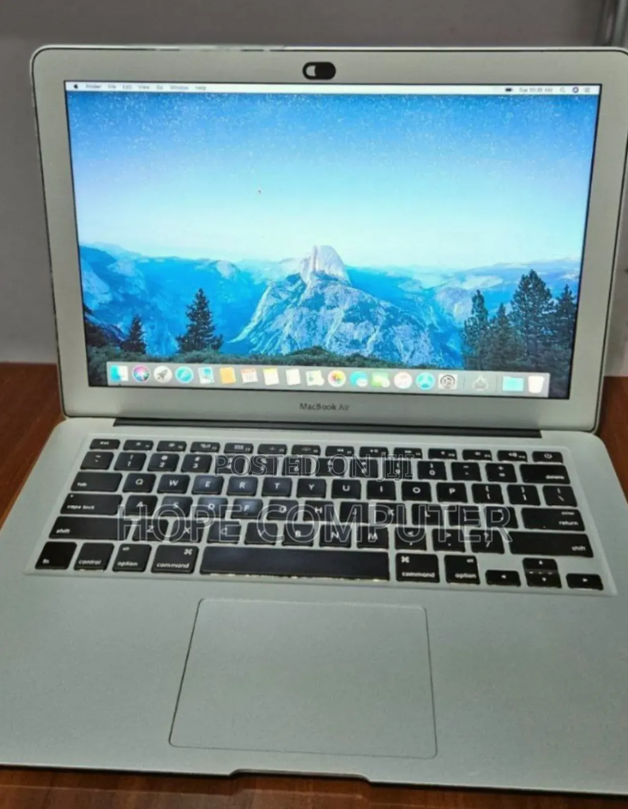 New Laptop Apple MacBook Air 2017 8GB Intel Core I5 SSD 128GB