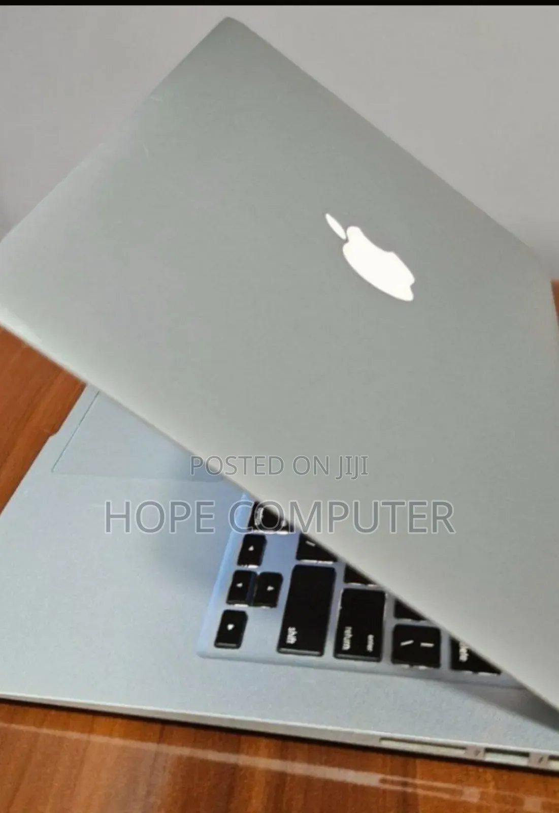 New Laptop Apple MacBook Air 2017 8GB Intel Core I5 SSD 128GB