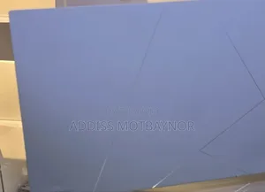 New Laptop Asus ZenBook 13 UX331UN 16GB Intel Core I7 SSD 1T