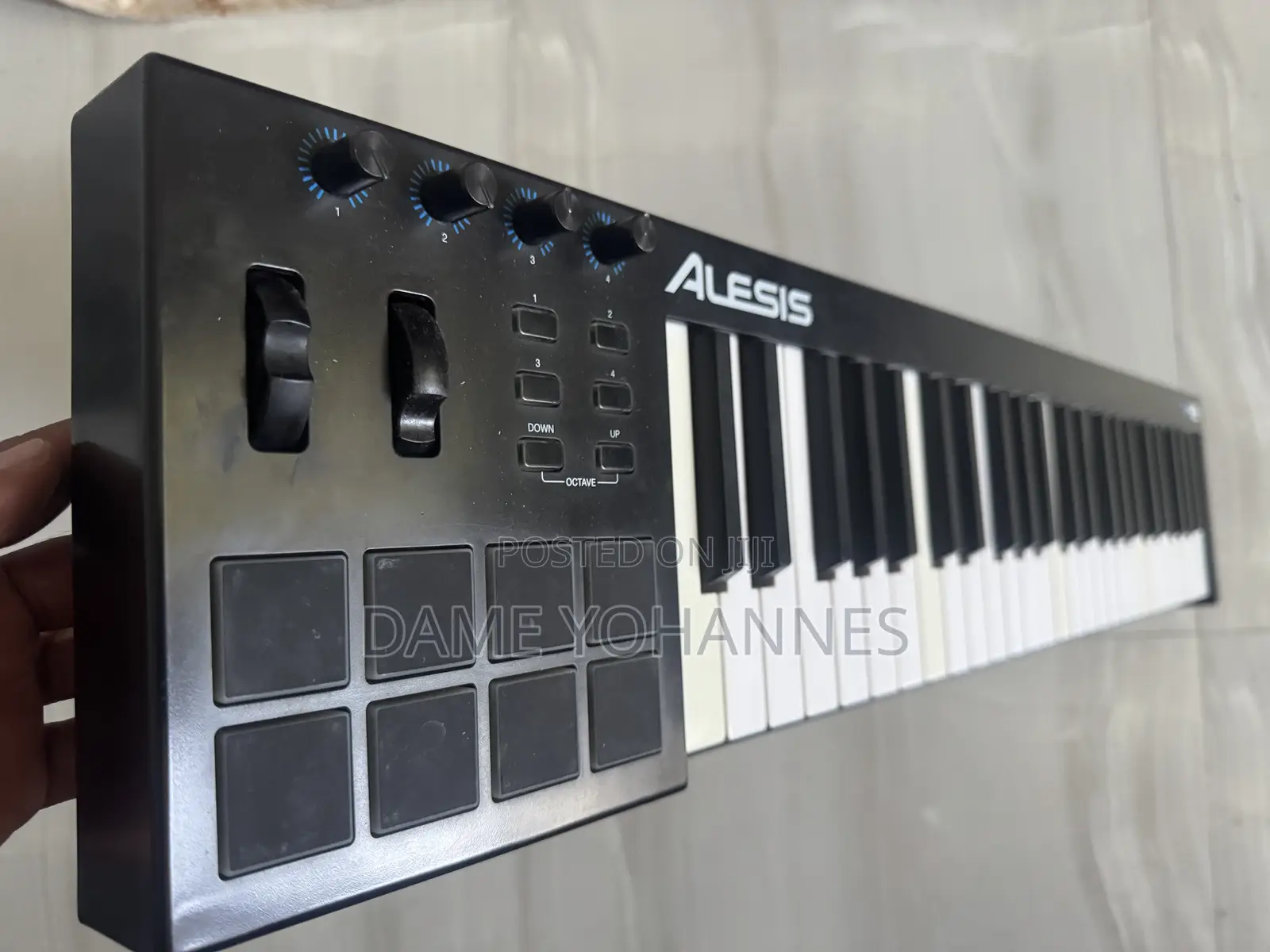 Alesis V49 - 49 Key Usb Midi Keyboard Controller
