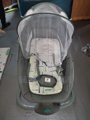 Mastela Deluxe Multifunctional Bassinet