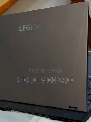 New Laptop Lenovo Legion 5 8GB AMD Ryzen 7 SSD 512GB
