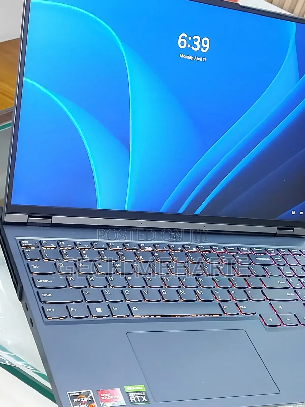 New Laptop Lenovo Legion 5 8GB AMD Ryzen 7 SSD 512GB