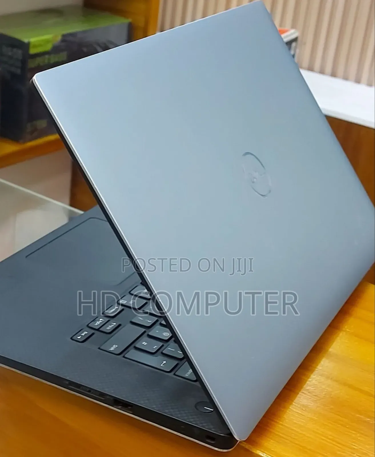 New Laptop Dell Precision 5540 32GB Intel Core I7 SSD 512GB